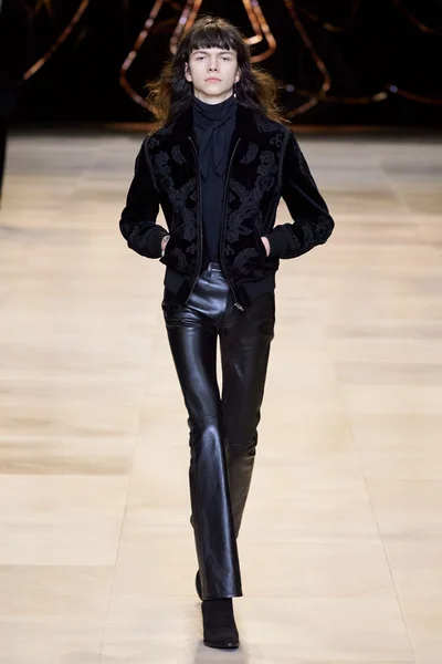 Look 41